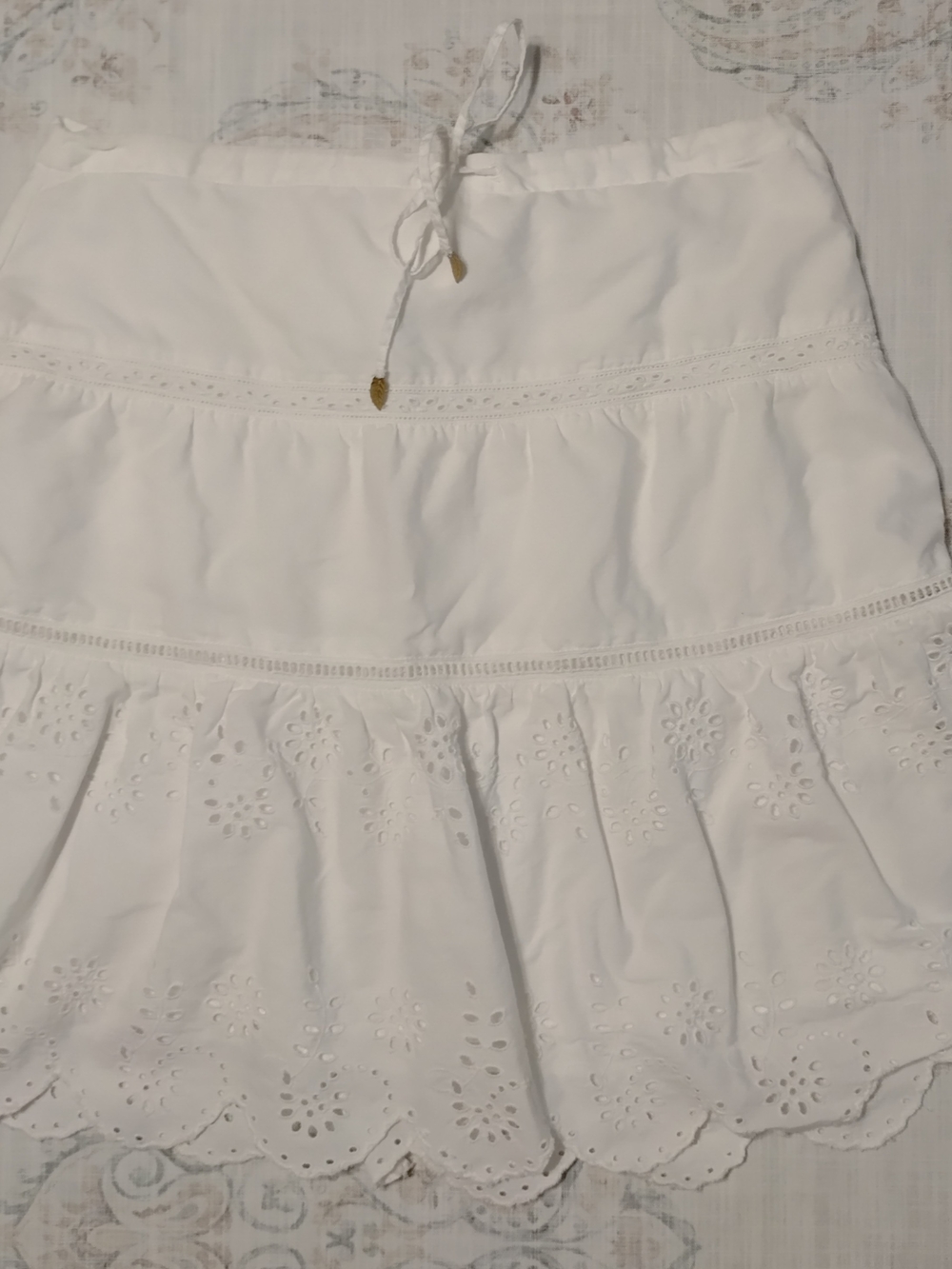 American Eagle Outfitters White Eyelet Tiered Mini Skirt